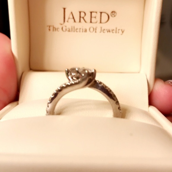 Jewelry - Ever Us Diamond Ring